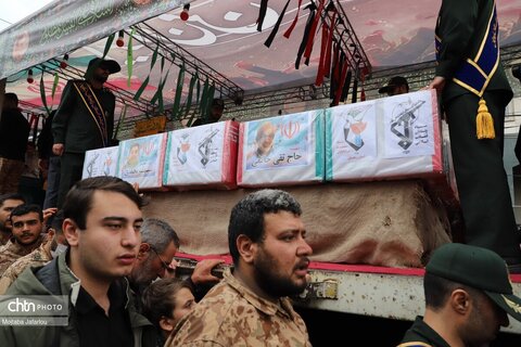 حضور پرشور کارکنان اداره‌کل میراث‌فرهنگی، گردشگری و صنایع‌دستی استان زنجان در آیین تشییع پیکر مطهر  شهید تقی حاتمی و شهید حسین زارعی