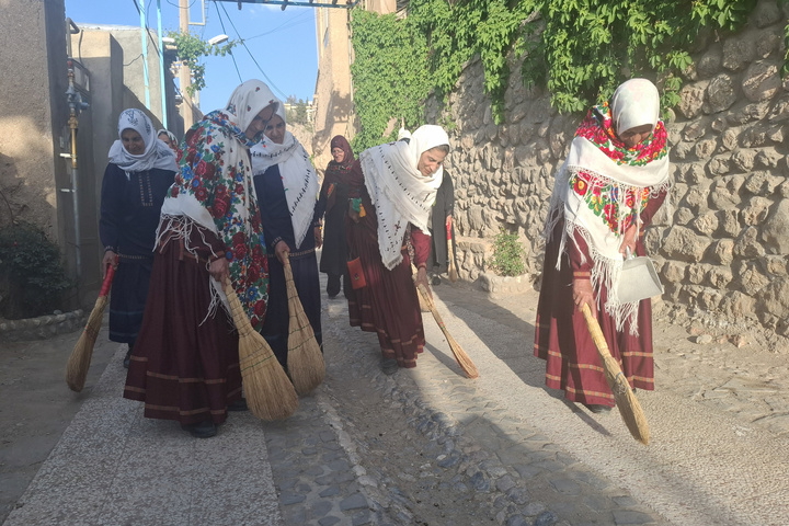 پاکی
