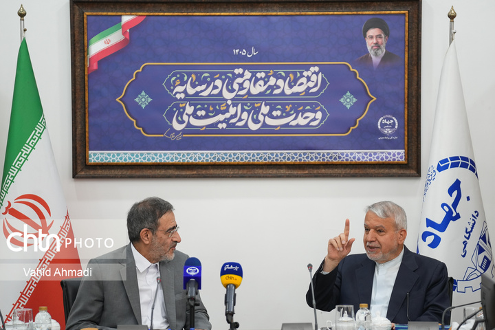 نشست مشترک وزیر میراث‌فرهنگی، گردشگری و صنایع‌دستی با رئیس و معاونان جهاد دانشگاهی