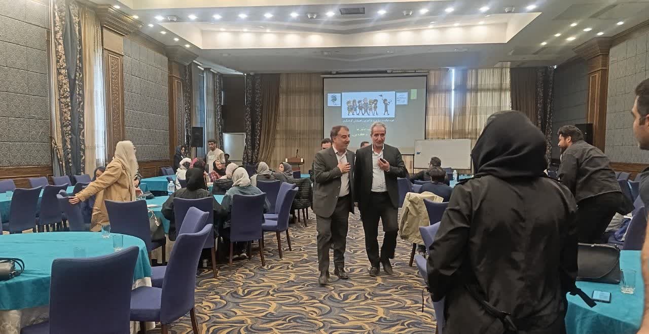 کارگاه آموزشی «دوره توانمندسازی و بازآموزی راهنمایان گردشگری استان همدان» برگزار شد
