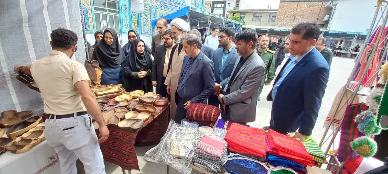برگزاری بازارچه صنایع‌دستی و سوغات در غرب گلستان