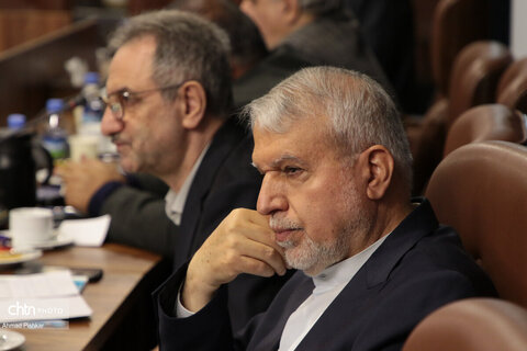 نشست مشترک وزیر میراث‌فرهنگی با رئیس و اعضای کمیسیون عمران مجلس شورای اسلامی