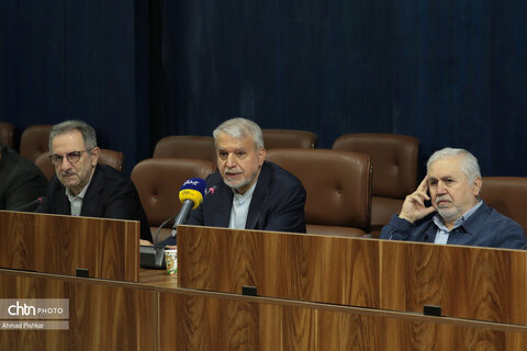 نشست مشترک وزیر میراث‌فرهنگی با رئیس و اعضای کمیسیون عمران مجلس شورای اسلامی