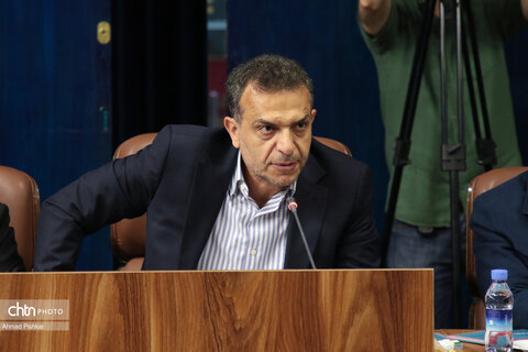 نشست مشترک وزیر میراث‌فرهنگی با رئیس و اعضای کمیسیون عمران مجلس شورای اسلامی