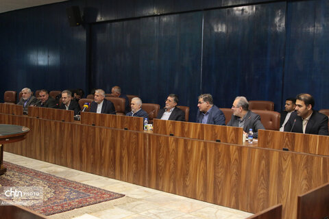 نشست مشترک وزیر میراث‌فرهنگی با رئیس و اعضای کمیسیون عمران مجلس شورای اسلامی