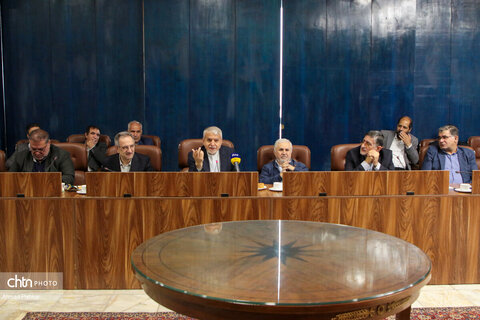 نشست مشترک وزیر میراث‌فرهنگی با رئیس و اعضای کمیسیون عمران مجلس شورای اسلامی