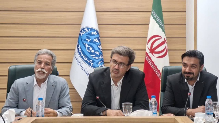 برگزاری هم‌اندیشی و بررسی چالش‌های دفاتر خدمات مسافرتی یزد