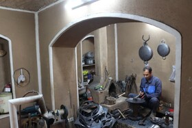 ساج اردکان؛ میراثی زنده در دستان هنرمند جوان