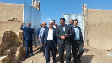 بازدید مدیرکل میراث‌فرهنگی خراسان رضوی از پروژه اقامتگاه بوم‌گردی روستای مظفرآباد شهرستان بردسکن