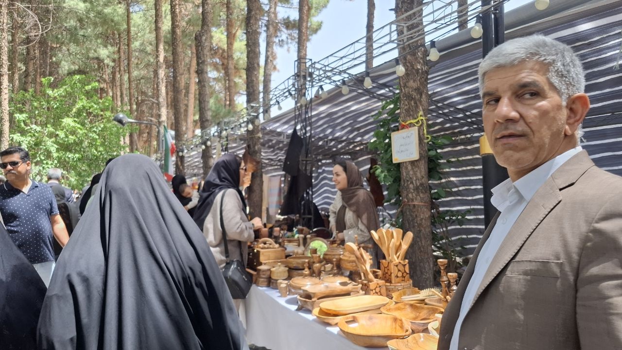 یازدهمین جشنواره تاک پلو در شهرستان خلیل‌آباد برگزار شد