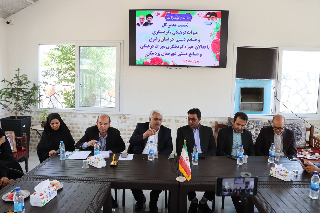 بردسکن ظرفیت برگزاری سالانه چندین جشنواره محصولات کشاورزی را دارد