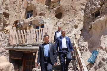 لزوم رعایت حداکثری ضوابط حفاظتی روستای جهانی کندوان/ بوم‌گردی‌ها دروازه گشایش گردشگری در روستاهای جهانی و هدف گردشگری/ کانونی برای بازتولید فرهنگ و سنت‌های یک منطقه