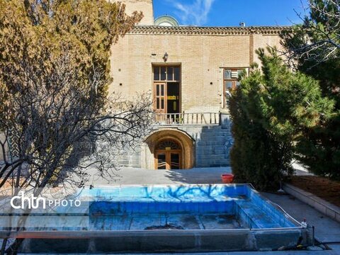 عمارت کلاه فرنگی