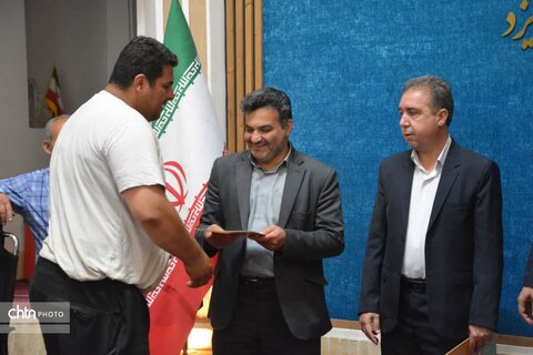تجلیل از تلاشگران میراث‌فرهنگی یزد به مناسبت روز جهانی کارگر