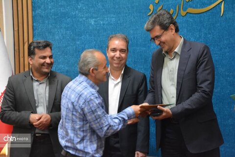 تجلیل از تلاشگران میراث‌فرهنگی یزد به مناسبت روز جهانی کارگر