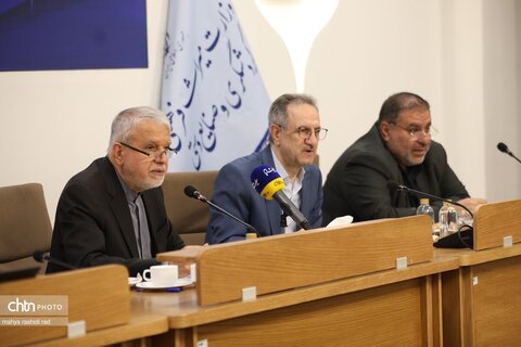 نشست نوبت عصر همایش فصلی وزارت میراث‌فرهنگی، گردشگری و صنایع‌دستی با حضور معاونان، مشاوران، مدیران‌کل ستادی و استانی