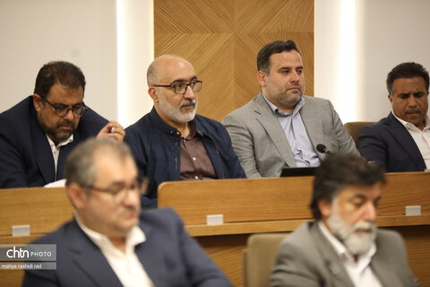 نشست نوبت عصر همایش فصلی وزارت میراث‌فرهنگی، گردشگری و صنایع‌دستی با حضور معاونان، مشاوران، مدیران‌کل ستادی و استانی