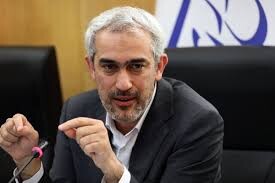 برنامه‌های حمایتی جدیدی برای صنایع آسیب دیده و خانوارهای کم درآمد در دستور کار قرار دارد