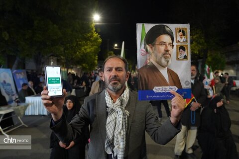 میز خدمت اداره کل میراث‌فرهنگی، گردشگری و صنایع‌دستی آذربایجان غربی در تجمعات شبانه