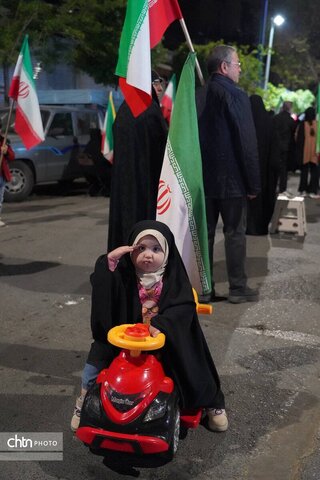 میز خدمت اداره کل میراث‌فرهنگی، گردشگری و صنایع‌دستی آذربایجان غربی در تجمعات شبانه