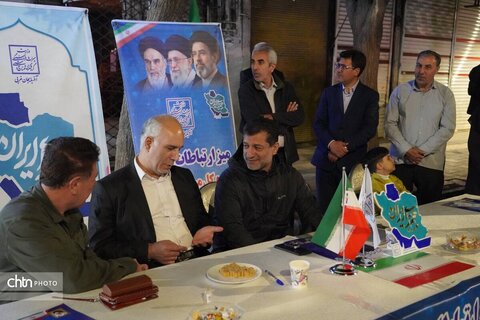میز خدمت اداره کل میراث‌فرهنگی، گردشگری و صنایع‌دستی آذربایجان غربی در تجمعات شبانه