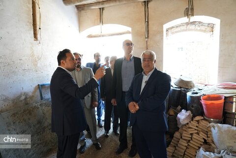 بازدید مدیرکل میراث فرهنگی گردشگری وصنایع دستی خراسان رضوی وشهردار ثامن از خانه های تاریخی مشهد
