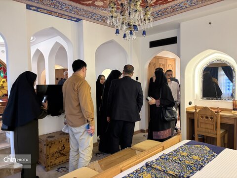 بازدید معاونت‌های گردشگری کل کشور از هتل سنتی گران میراث رشیدیه تهران