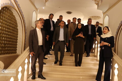 بازدید معاونت‌های گردشگری کل کشور از هتل سنتی گران میراث رشیدیه تهران