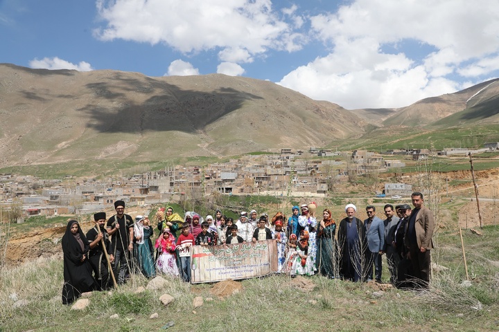 پویش نهال‌کاری سرو امید در روستای کاندیدای ثبت جهانی موئیل برگزار شد