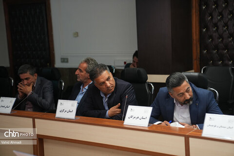 نشست سراسری معاونان گردشگری استان‌ها با حضور محسنی‌بندپی