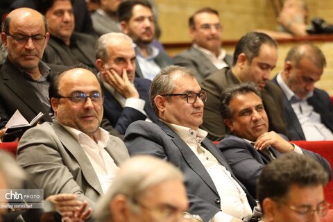 آیین اختتامیه نشست فصلی وزارت میراث‌فرهنگی، گردشگری و صنایع‌دستی با حضور معاونان، مشاوران، مدیران‌کل ستادی و استانی