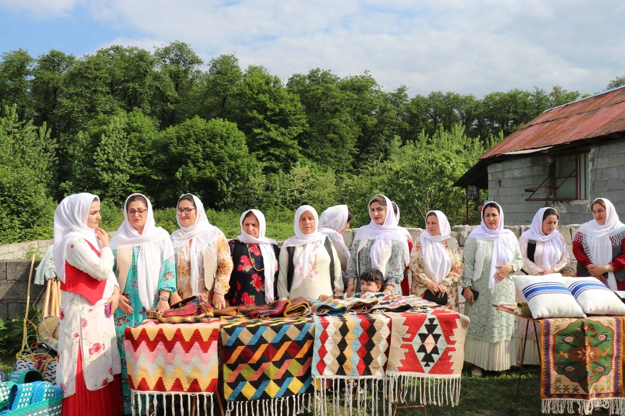 گیسوم فم تور