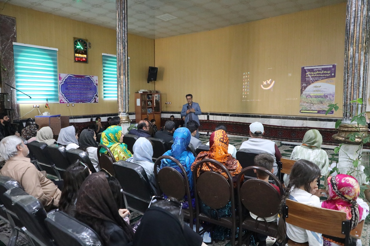 روستای موئیل مشگین‌شهر در مسیر جهانی شدن/ کارگاه توسعه گردشگری روستایی برگزار شد