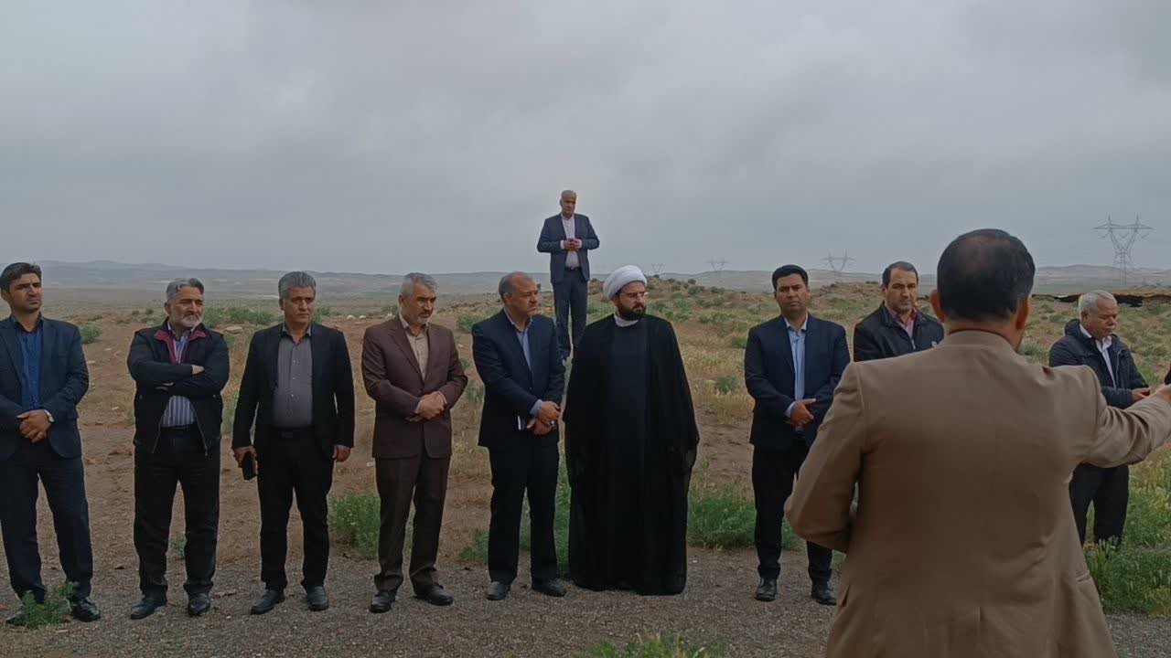 بازدید اعضای شورای اداری شهرستان فریمان از پایگاه ملی میراثفرهنگی سنگبست