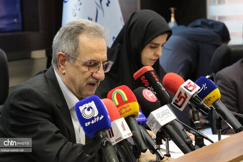 نشست خبری معاون گردشگری با اصحاب رسانه