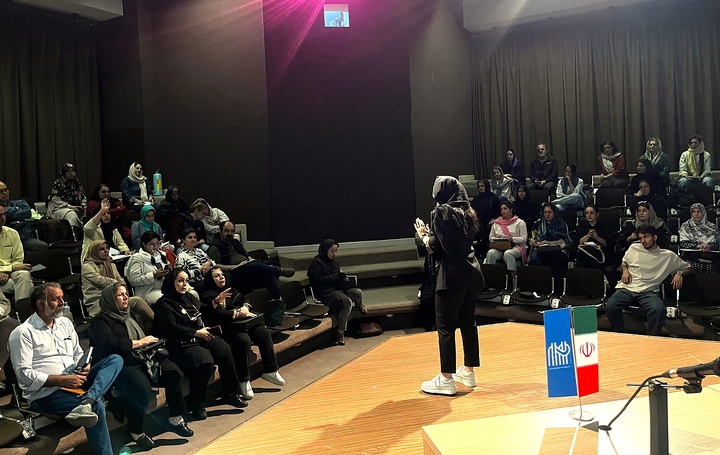 نخستین کارگاه آموزشی تجاری‌سازی محصول در موزه فرش تهران برگزار شد