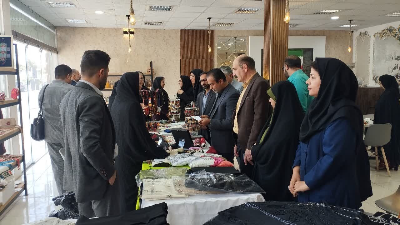 نمایشگاه صنایع‌دستی زاهدان افتتاح شد