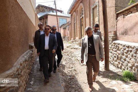 بازدید مدیرکل میراث فرهنگی استان البرز از خانه آیت الله طالقانی