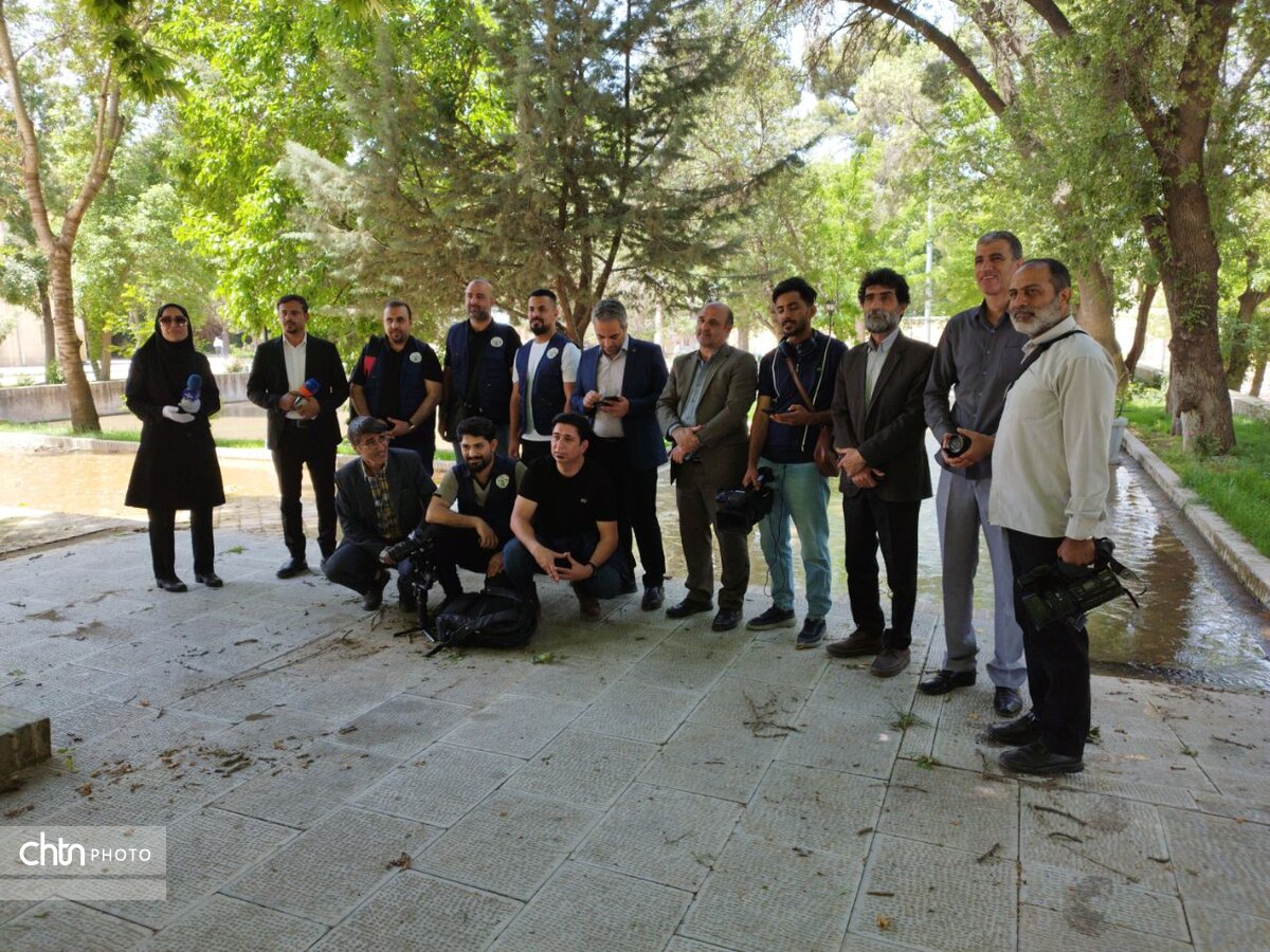 خبرنگاران رسانه‌های عربی از قلعه فلک‌الافلاک و اداره کل میراث‌فرهنگی لرستان بازدید کردند/ محکومیت جنایات آمریکا و اسرائیل