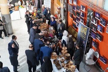 چالش‌های زیرساختی هنرمندان صنایع‌دستی؛ از نبود اینترنت و بیمه تا ضرورت ایجاد بازارهای فروش در مرکز شهر