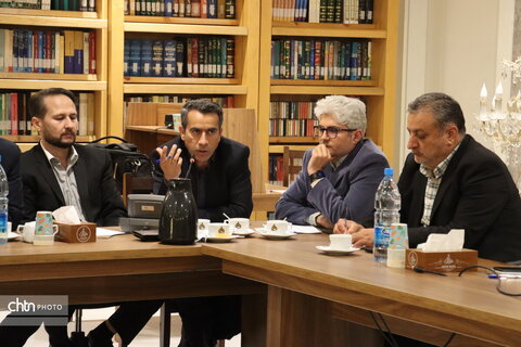 نشست فصلی مدیران میراث فرهنگی گردشگری وصنایع دستی خراسان رضوی در مشهد برگزار شد
