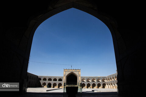 مسجد جامع عتیق اصفهان، شکوه معماری ایرانی