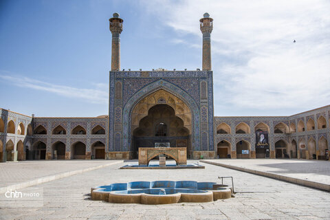 مسجد جامع عتیق اصفهان، شکوه معماری ایرانی