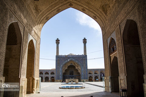 مسجد جامع عتیق اصفهان، شکوه معماری ایرانی