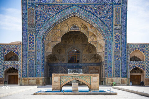 مسجد جامع عتیق اصفهان، شکوه معماری ایرانی