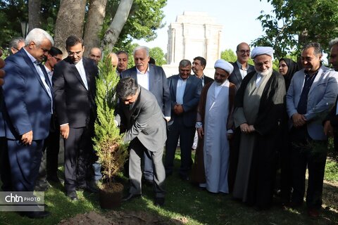 مراسم 25 اردیبهشت روز ملی حکیم ابوالقاسم فردوسی برگزارشد