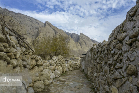 لیوس؛ روستایی از دل سنگ