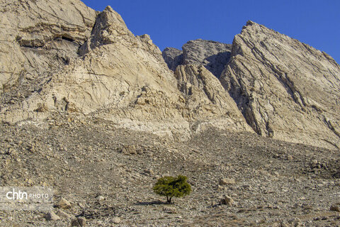 لیوس؛ روستایی از دل سنگ