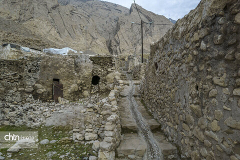 لیوس؛ روستایی از دل سنگ