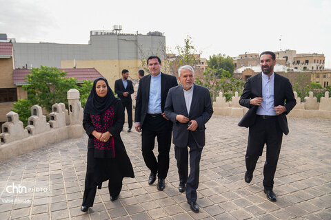 بازدید وزیر از مرکز میراث ناملموس تهران